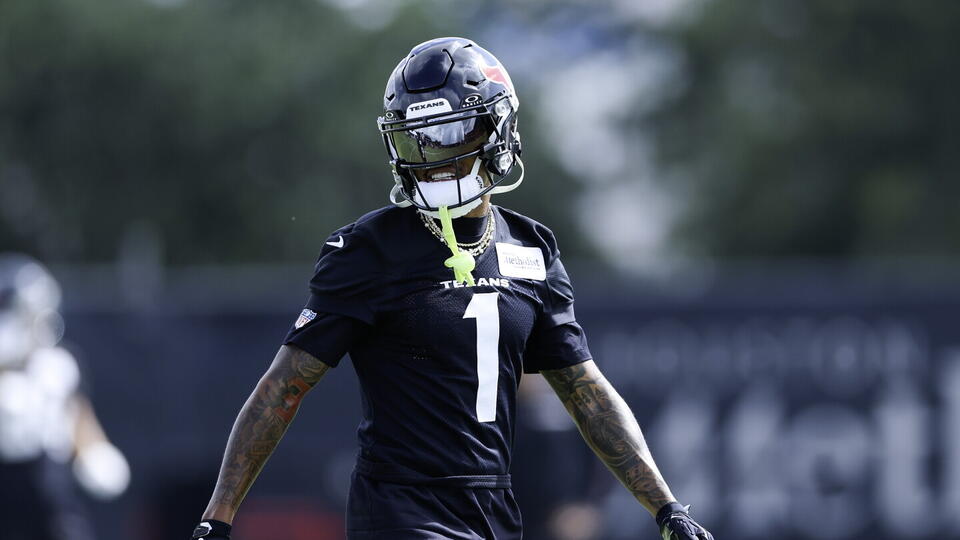 Texans activate WR Tank Dell to the active roster - NewsBreak