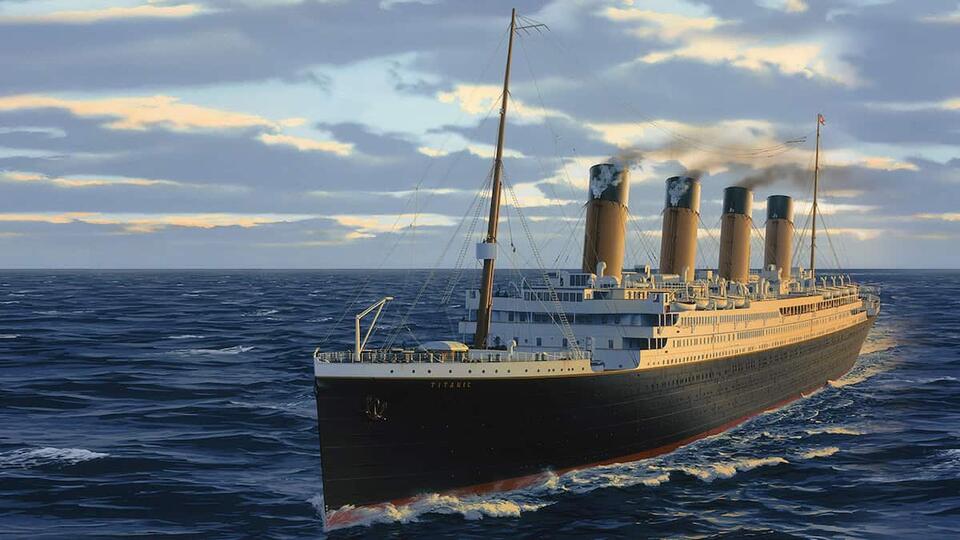 🔥 Summer Road Trip? Save 15% on Titanic Exhibition in Charlotte, plus a chance to win tickets!