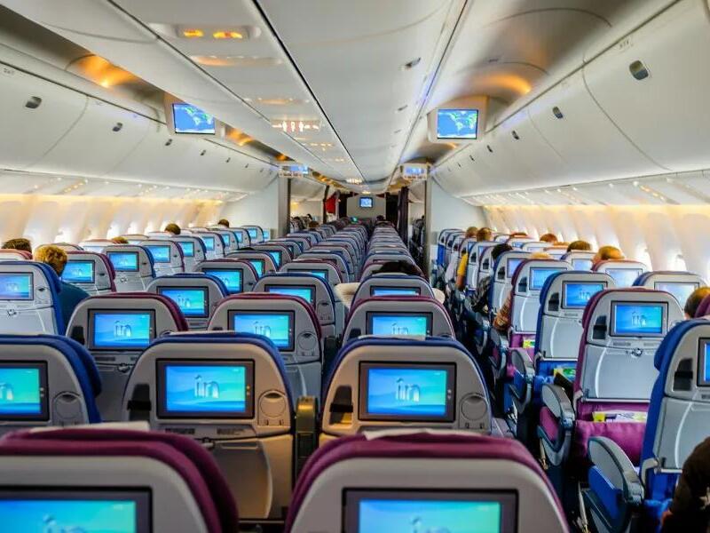 Can you bring cigars on a plane, and what’s the best way to travel?