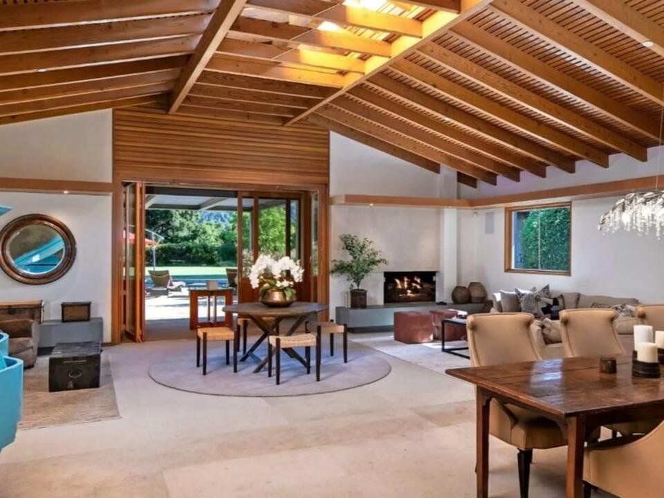 Inside Olivia NewtonJohn’s Sprawling California Ranch