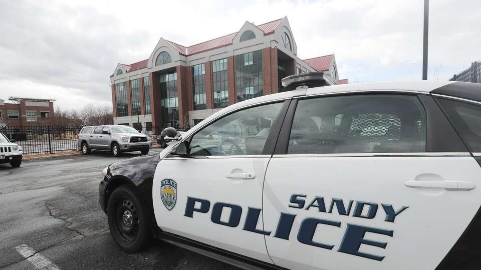 Rideshare driver charged with kidnapping, assaulting intoxicated client ...