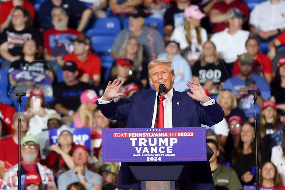 Trump’s Weird, Rambling Rally Shows How Much He’s Struggling - NewsBreak