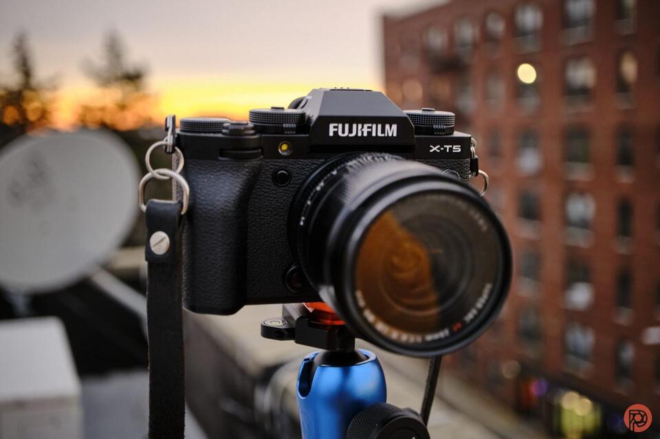 Fujifilm X-T6 Reportedly Will Fix the X-T5’s Biggest Problem