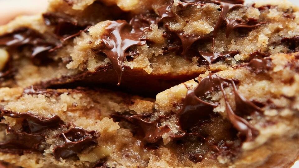 Levain Bakery Preparing First Bay Area Location At Santana Row - NewsBreak