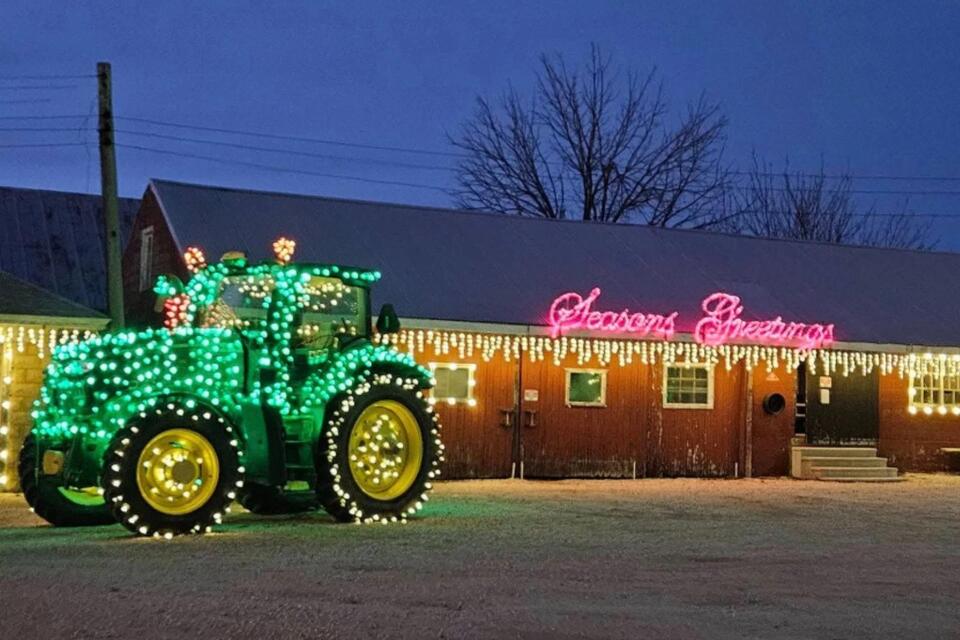 Catch them while you can New Jersey’s mustsee holiday festivals