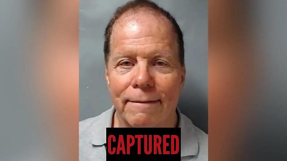'America's Most Wanted' fugitive captured on sailboat off NJ coast after 20 years on the run