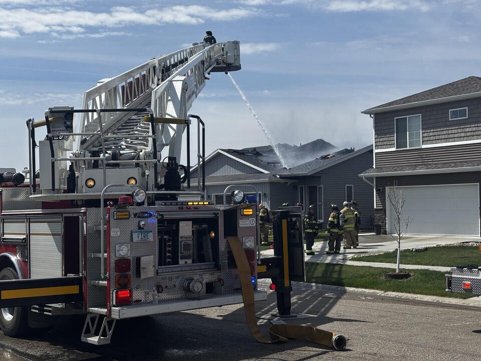 Fire heavily damages duplex in south Moorhead - NewsBreak