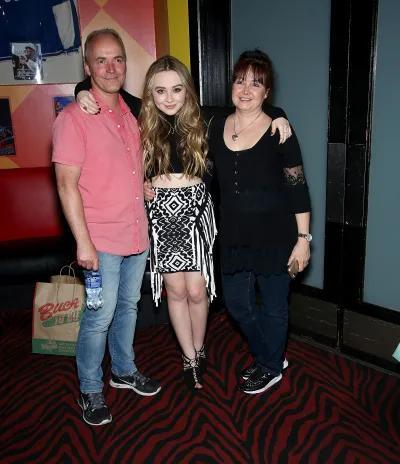 Who Are Sabrina Carpenter’s Parents? Meet the ‘Espresso’ Singer’s Mom