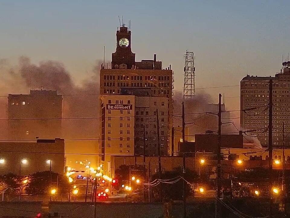 Time-lapse video shows Gilbert Building fire in downtown Beaumont ...