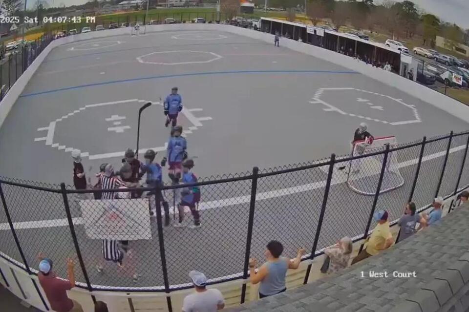 NJ police step in after violent hockey fight shocks tournament - NewsBreak