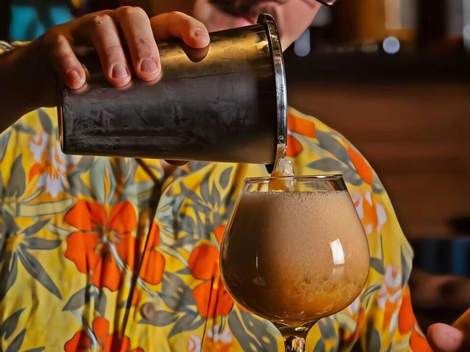 Basement tiki bar waves white flag after a year in New Braunfels ...