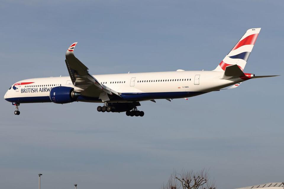 Why British Airways BA274 Braved the Atlantic After Losing a Tire ...
