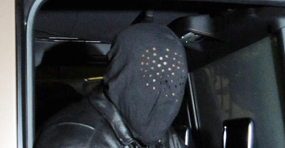 Kanye West Goes Monochrome in All-Black Outfit and Balenciaga x Crocs Boots – NewsBreak