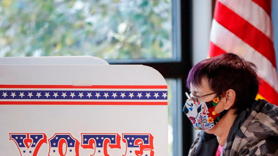 #Number of registered voters in Wisconsin | News Break