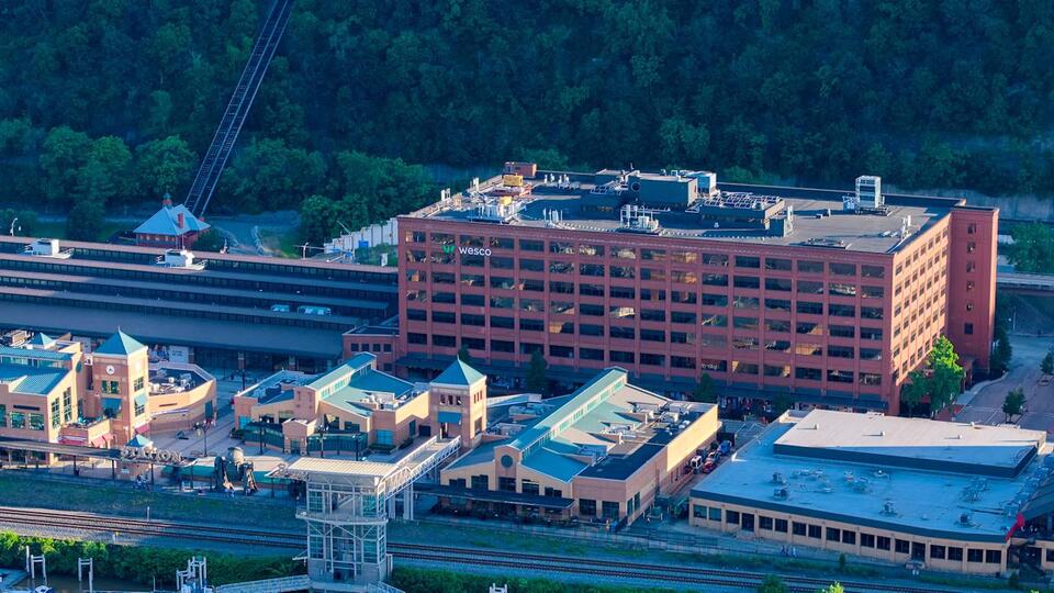 Wesco Reports Record Quarter