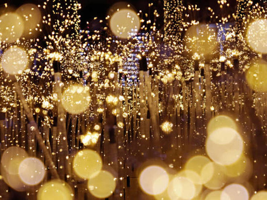 Massachusetts Longest DriveThru Christmas Light Show Opens This Week