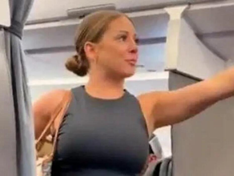 'Crazy plane lady' Tiffany Gomas is now a right-wing influencer
