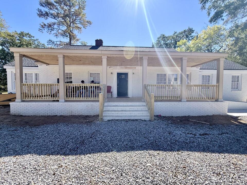 Sigma Nu fraternity house undergoes renovations - NewsBreak