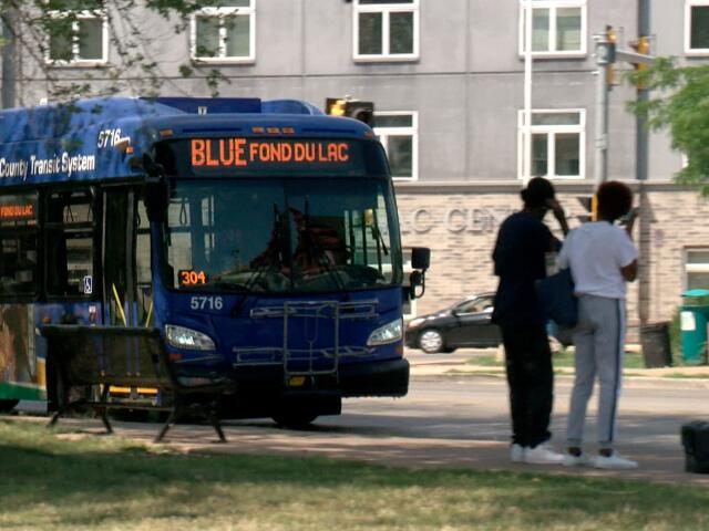 Miller Lite, MCTS team up for free bus rides on New Year's Eve in ...