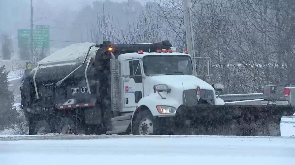 Icy conditions persist in Cookeville as public works urges drivers to ...
