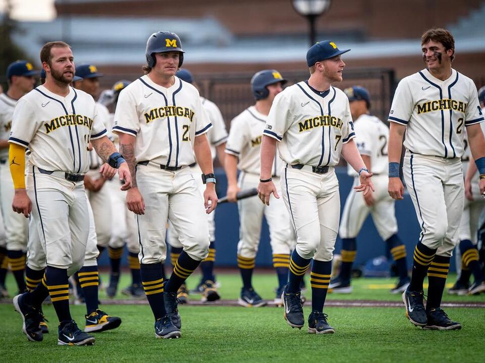 Ty Neal fills coaching gap, reunites with Tracy Smith