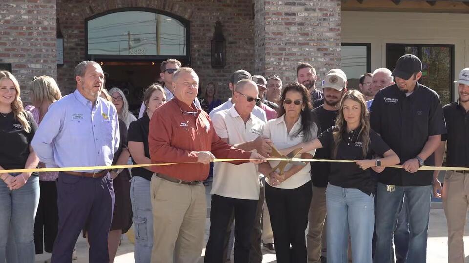 Grand opening held for Cormane’s Lou and Laura’s in Pineville - NewsBreak