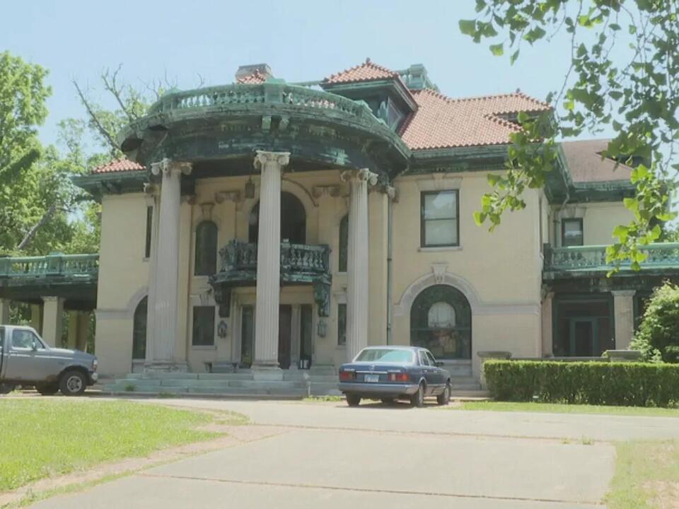 Decatur's Powers Mansion back on auction block after failed 301,750 sale