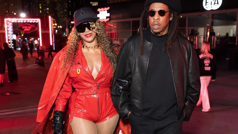 Beyonce’s Fiery Red Playsuit Brings Serious Heat to F1 Grand Prix ...