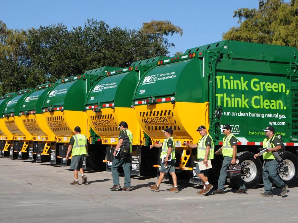 Sarasota County dumps Waste Management