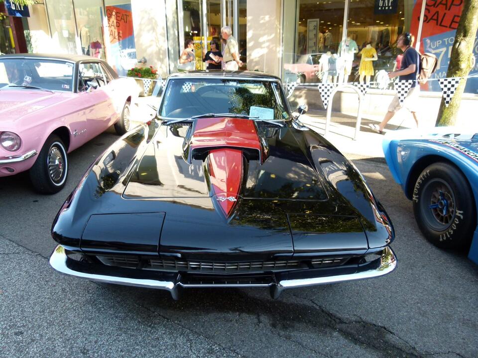 Pittsburgh Vintage Grand Prix Invitational Car Show on Walnut Street (Mon., 7/13/26)