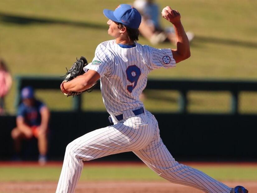 Live updates: Florida vs. Arkansas; Games 2 and 3